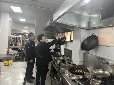 強化酒店餐飲油煙管理，共筑藍(lán)天保衛(wèi)戰(zhàn)堅實防線